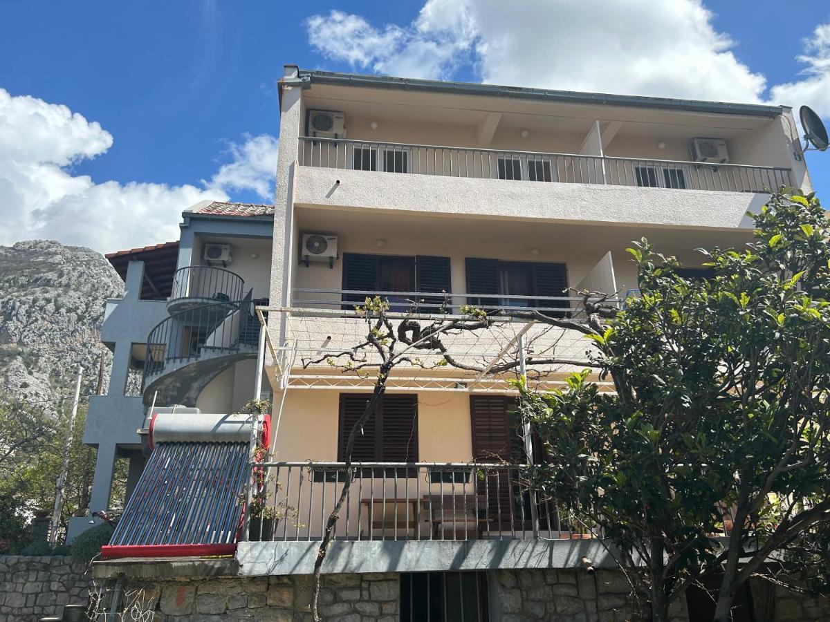 Djulija Apartman *